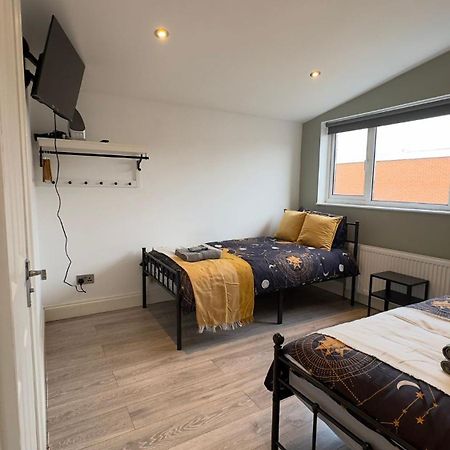15 Min To Central London Guest Suites 22 Exterior photo