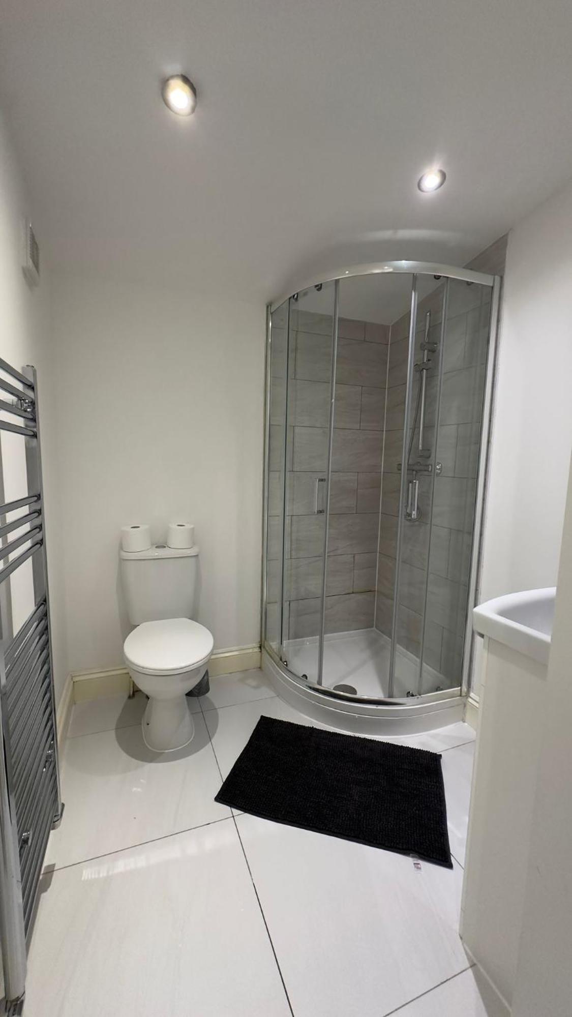 15 Min To Central London Guest Suites 22 Room photo