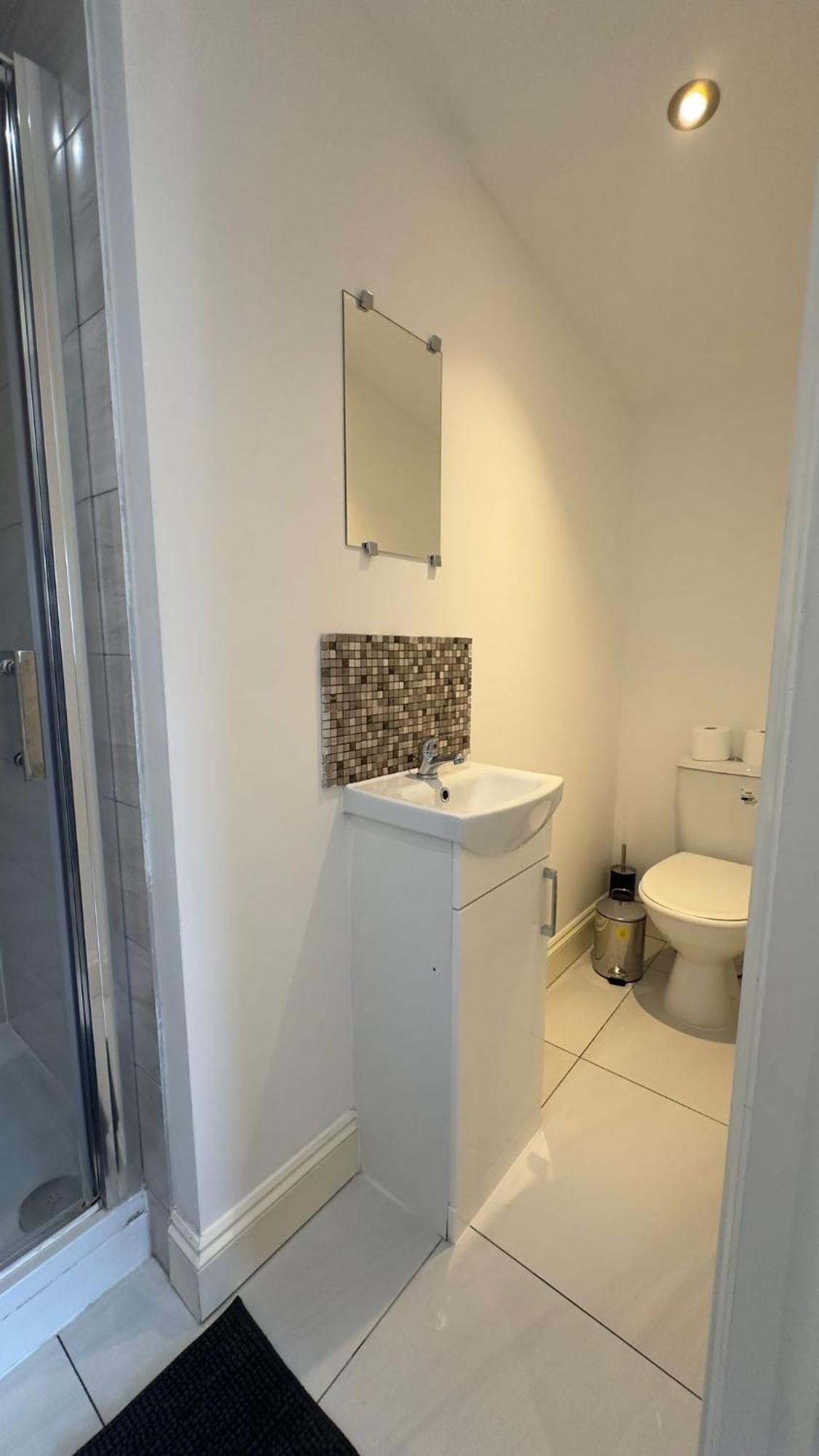 15 Min To Central London Guest Suites 22 Room photo