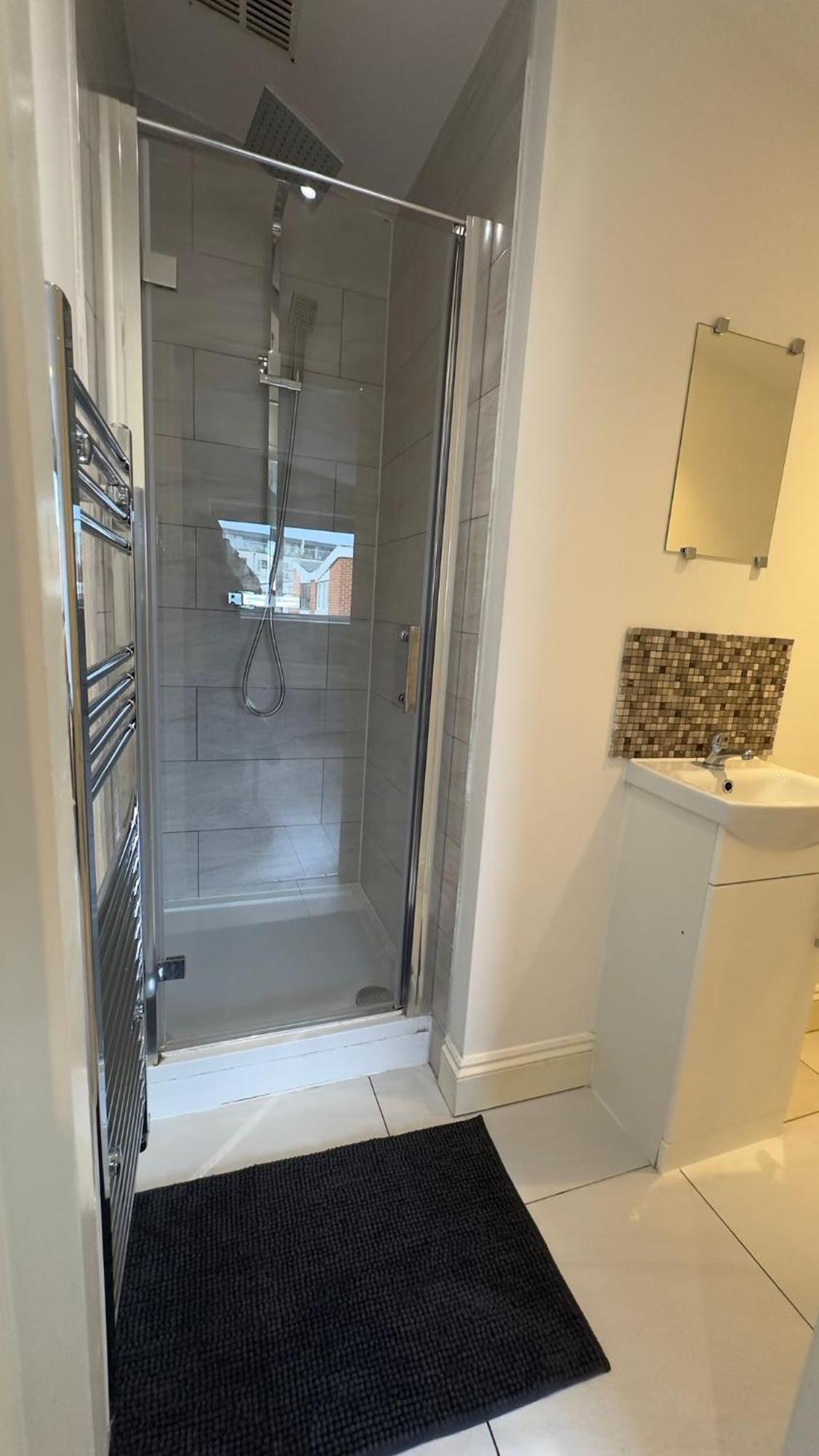 15 Min To Central London Guest Suites 22 Room photo